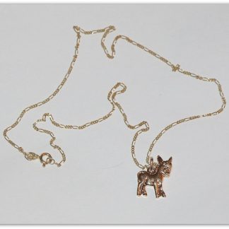 Collier chainette avec pendentif