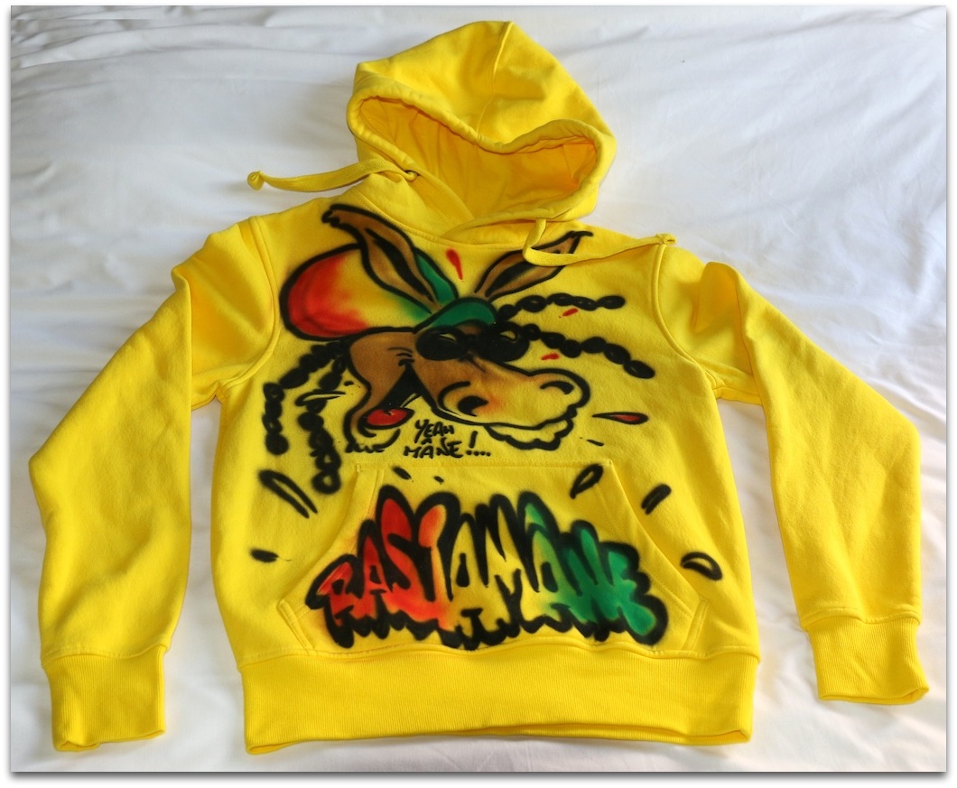 Sweatshirt aérographié